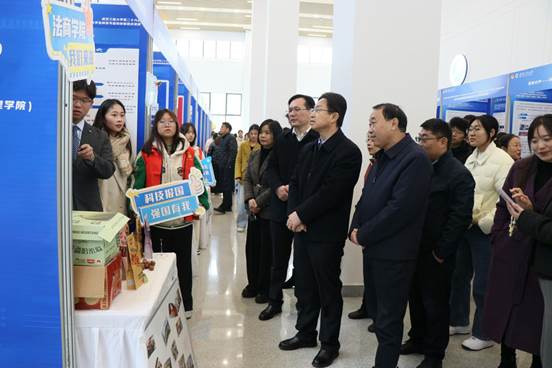 C4EA1172A8A1C3B3CC83BA7AD7FA53EA_毒霸看图